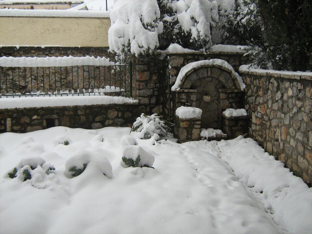 Filoxenia Apartment Levidhion Exterior photo